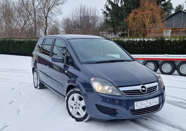 Opel Zafira cena 19777 przebieg: 218000, rok produkcji 2011 z Krynki małe 326